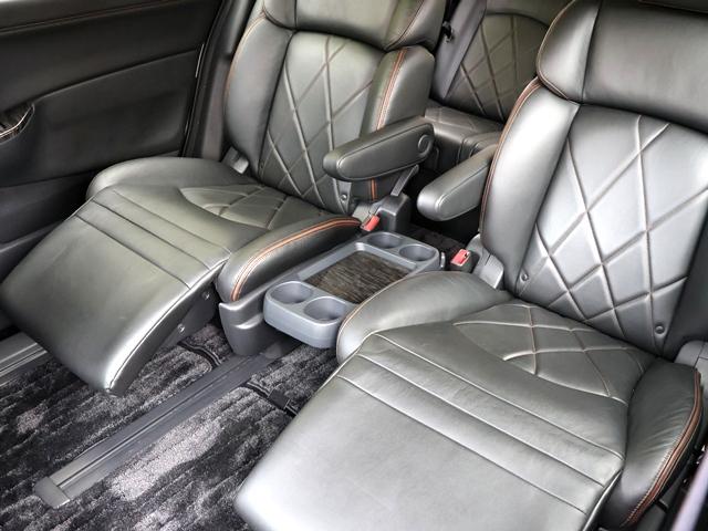 NISSAN ELGRAND 250HIGHWAY STAR PREMIUM