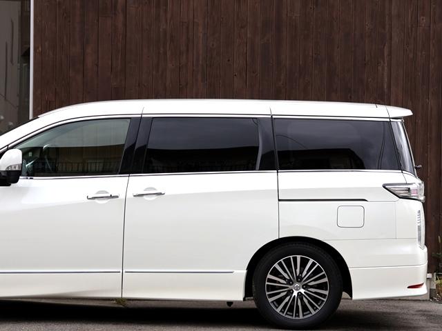 NISSAN ELGRAND 250HIGHWAY STAR PREMIUM