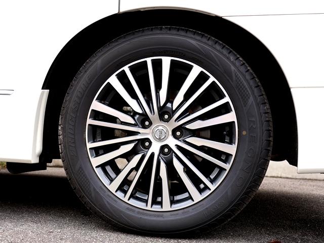 NISSAN ELGRAND 250HIGHWAY STAR PREMIUM