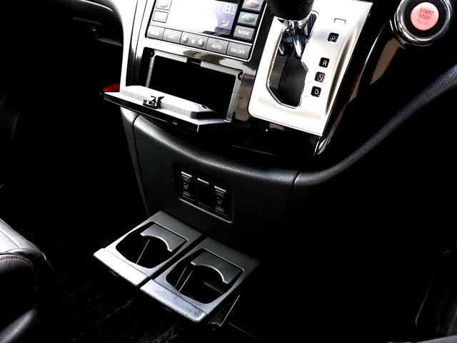 NISSAN ELGRAND 250HIGHWAY STAR PREMIUM