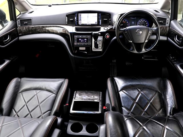 NISSAN ELGRAND 250HIGHWAY STAR PREMIUM