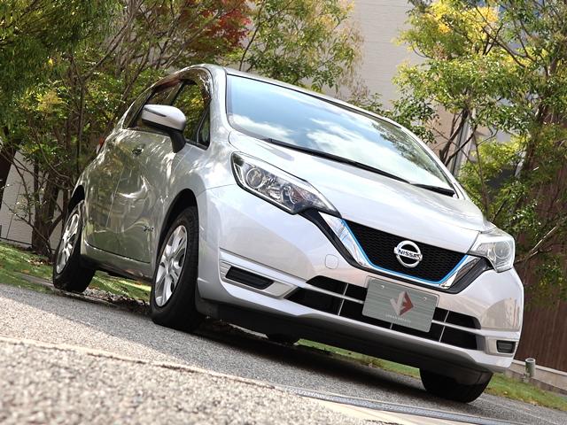 ノート e-パワー X エマージェンシーブレーキ 禁煙車 純正SDナビ/フルセグ バックカメラ 前後ドライブレコーダー オートライト/オートハイビーム レーンキーピング インテリキー プッシュスタート ETC ステアスイッチ(6枚目)