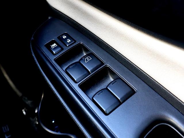 ノート e-パワー X エマージェンシーブレーキ 禁煙車 純正SDナビ/フルセグ バックカメラ 前後ドライブレコーダー オートライト/オートハイビーム レーンキーピング インテリキー プッシュスタート ETC ステアスイッチ(48枚目)