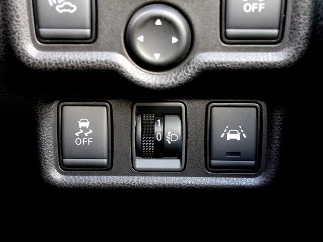 ノート e-パワー X エマージェンシーブレーキ 禁煙車 純正SDナビ/フルセグ バックカメラ 前後ドライブレコーダー オートライト/オートハイビーム レーンキーピング インテリキー プッシュスタート ETC ステアスイッチ(68枚目)