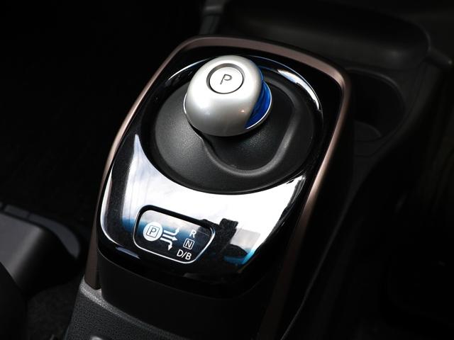 ノート e-パワー メダリスト エマージェンシーブレーキ 禁煙車 純正SDナビ/フルセグ/BR アラウンドビュー バック/サイド/フロントカメラ ドラレコ LEDオートライト デジタルインナーミラー インテリキー 純正15AW(18枚目)