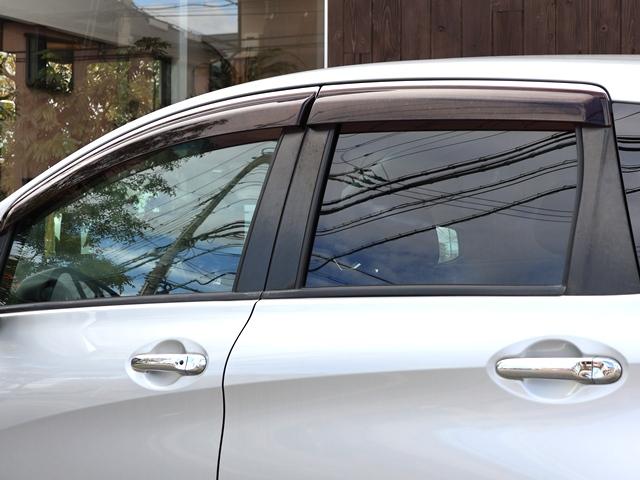 ノート e-パワー メダリスト エマージェンシーブレーキ 禁煙車 純正SDナビ/フルセグ/BR アラウンドビュー バック/サイド/フロントカメラ ドラレコ LEDオートライト デジタルインナーミラー インテリキー 純正15AW(36枚目)