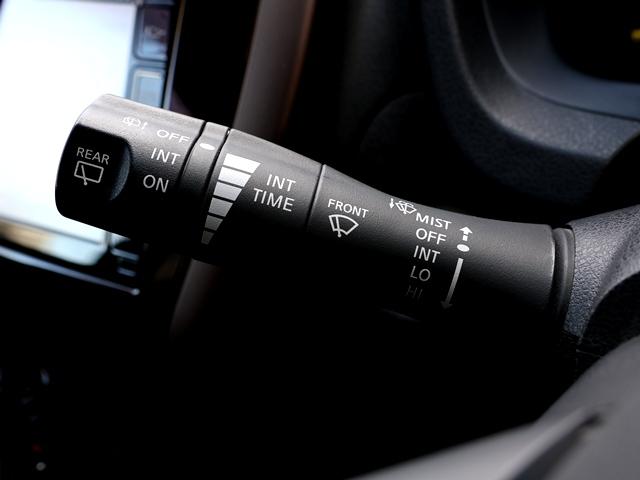 ノート e-パワー メダリスト エマージェンシーブレーキ 禁煙車 純正SDナビ/フルセグ/BR アラウンドビュー バック/サイド/フロントカメラ ドラレコ LEDオートライト デジタルインナーミラー インテリキー 純正15AW(46枚目)