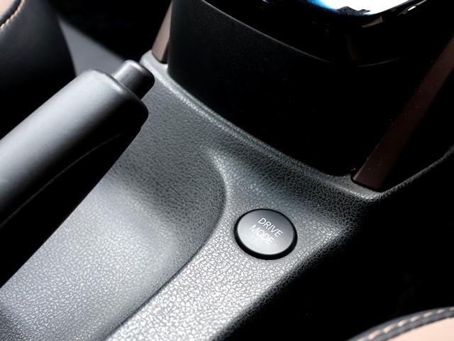 ノート e-パワー メダリスト エマージェンシーブレーキ 禁煙車 純正SDナビ/フルセグ/BR アラウンドビュー バック/サイド/フロントカメラ ドラレコ LEDオートライト デジタルインナーミラー インテリキー 純正15AW(49枚目)