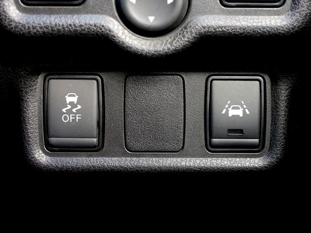 ノート e-パワー メダリスト エマージェンシーブレーキ 禁煙車 純正SDナビ/フルセグ/BR アラウンドビュー バック/サイド/フロントカメラ ドラレコ LEDオートライト デジタルインナーミラー インテリキー 純正15AW(76枚目)