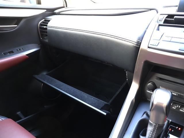 NX NX200t Iパッケージ 赤革 全車速ACC 衝突軽減ブレーキ 障害物センサー 三眼LEDオートライト メーカーナビ/フルセグ バック/サイドカメラ スマートキー/プッシュスタート パワーシート シートヒーター 純正18AW(50枚目)