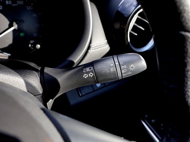 キックス Ｘ　プロパイロット　純正９型ナビ／フルセグ　アラウンドビューモニター　全車速ＡＣＣ　衝突軽減ブレーキ　レーンキーピング　駐車支援システム　障害物センサー　デジタルインナーミラー　インテリキー　純正１７ＡＷ（17枚目）