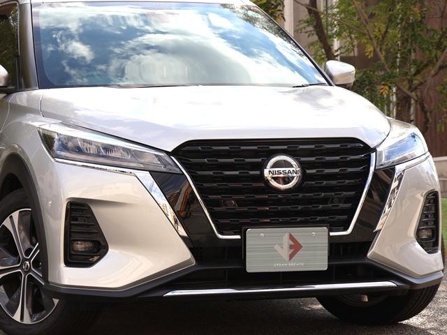 キックス Ｘ　プロパイロット　純正９型ナビ／フルセグ　アラウンドビューモニター　全車速ＡＣＣ　衝突軽減ブレーキ　レーンキーピング　駐車支援システム　障害物センサー　デジタルインナーミラー　インテリキー　純正１７ＡＷ（39枚目）