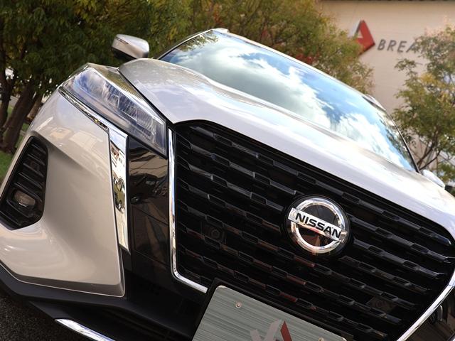 キックス Ｘ　プロパイロット　純正９型ナビ／フルセグ　アラウンドビューモニター　全車速ＡＣＣ　衝突軽減ブレーキ　レーンキーピング　駐車支援システム　障害物センサー　デジタルインナーミラー　インテリキー　純正１７ＡＷ（40枚目）