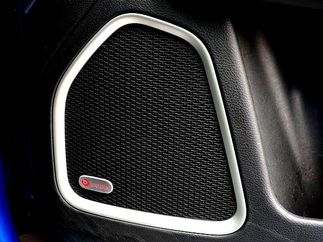 ジープ・コンパス リミテッド 4WD パノラミックサンルーフ メーカーナビ/フルセグ Bカメラ beatsサウンドシステム レーダークルコン レーンキーピング BSM パワーバックドア アップルカープレイ シートヒーター 禁煙車(19枚目)