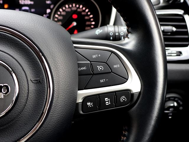 ジープ・コンパス リミテッド 4WD パノラミックサンルーフ メーカーナビ/フルセグ Bカメラ beatsサウンドシステム レーダークルコン レーンキーピング BSM パワーバックドア アップルカープレイ シートヒーター 禁煙車(49枚目)