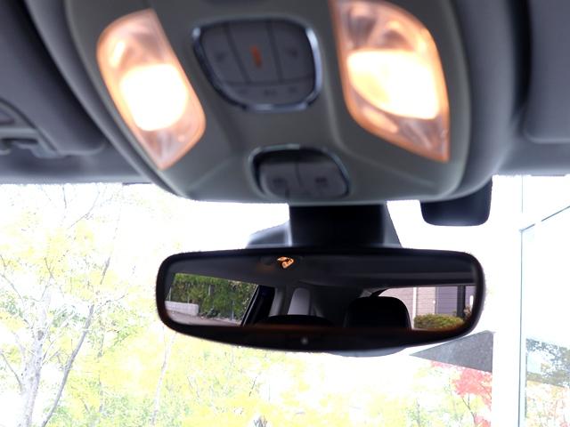 ジープ・コンパス リミテッド 4WD パノラミックサンルーフ メーカーナビ/フルセグ Bカメラ beatsサウンドシステム レーダークルコン レーンキーピング BSM パワーバックドア アップルカープレイ シートヒーター 禁煙車(53枚目)