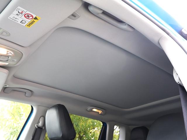 ジープ・コンパス リミテッド 4WD パノラミックサンルーフ メーカーナビ/フルセグ Bカメラ beatsサウンドシステム レーダークルコン レーンキーピング BSM パワーバックドア アップルカープレイ シートヒーター 禁煙車(54枚目)