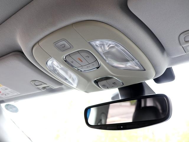 ジープ・コンパス リミテッド 4WD パノラミックサンルーフ メーカーナビ/フルセグ Bカメラ beatsサウンドシステム レーダークルコン レーンキーピング BSM パワーバックドア アップルカープレイ シートヒーター 禁煙車(59枚目)