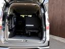 【荷室】リアシートはヘッドレストを外すことなく収納が可能となっており後部座席に乗りながら長い荷物や大きな荷物を載せることできます♪用途に合わせて使えるのが嬉しいですね★