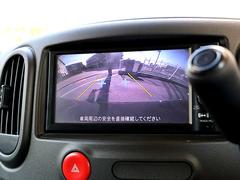 【バックカメラ】後退時うしろの映像がモニターに映し出されて、運転をアシストしてくれます★駐車の苦手な方でもこの機能があれば安心して駐車することができますね♪ 4