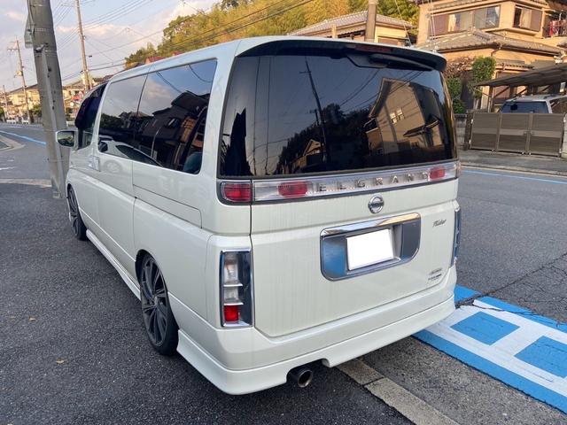 エルグランド ライダー　純正フルエアロ　１９インチアルミ　マフラー　ブリッツ車高調　地デジＴＶ　ＥＴＣ　Ｗサンルーフ（7枚目）