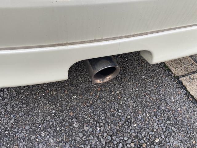 エルグランド ライダー　純正フルエアロ　１９インチアルミ　マフラー　ブリッツ車高調　地デジＴＶ　ＥＴＣ　Ｗサンルーフ（9枚目）