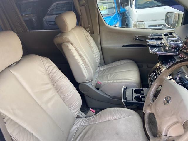 エルグランド ライダー　純正フルエアロ　１９インチアルミ　マフラー　ブリッツ車高調　地デジＴＶ　ＥＴＣ　Ｗサンルーフ（14枚目）