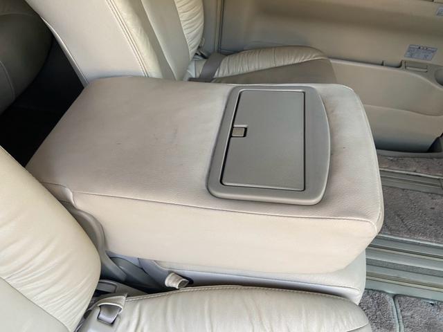 エルグランド ライダー　純正フルエアロ　１９インチアルミ　マフラー　ブリッツ車高調　地デジＴＶ　ＥＴＣ　Ｗサンルーフ（18枚目）