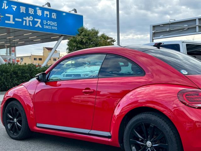 ザ・ビートル ブラックスタイル　２５０台限定車　ルーフ黒　禁煙　ＢＳＭ　純正ナビ　バックカメラ　クルーズコントロール　電格ミラー　スマートキー　１７インチアルミ　プッシュスタート（35枚目）