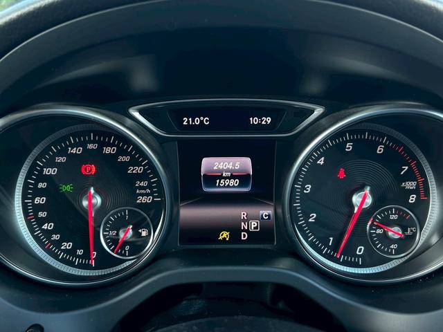 ＣＬＡクラス シューティングブレーク ＣＬＡ１８０　シューティングブレーク　ＡＭＧスタイル　メーカーナビ　バックカメラ　ナビ・ＴＶ　コンビシート　シートヒーター　レーダーセーフティー　パワーバックドア　ＢＳＭ　アイドリングストップ　パワーバックドア（21枚目）