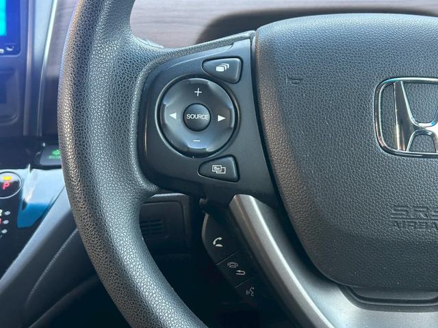 フリードハイブリッド ハイブリッド・Gホンダセンシング 禁煙 純正ナビ/VXM-217VFNi フルセグテレビ バックカメラ シートヒーター 両側パワースライドドア ETC レーダークルーズ レーンキープ 衝突軽減システム スマートキー(19枚目)