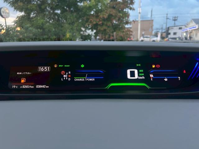 フリードハイブリッド ハイブリッド・Gホンダセンシング 禁煙 純正ナビ/VXM-217VFNi フルセグテレビ バックカメラ シートヒーター 両側パワースライドドア ETC レーダークルーズ レーンキープ 衝突軽減システム スマートキー(22枚目)