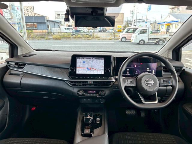 ノート Ｘ　禁煙　プロパイロット　ＢＳＭ　純正ナビ　フルセグテレビ　全周囲モニター　バックカメラ　ＥＴＣ　レーダークルーズ（5枚目）