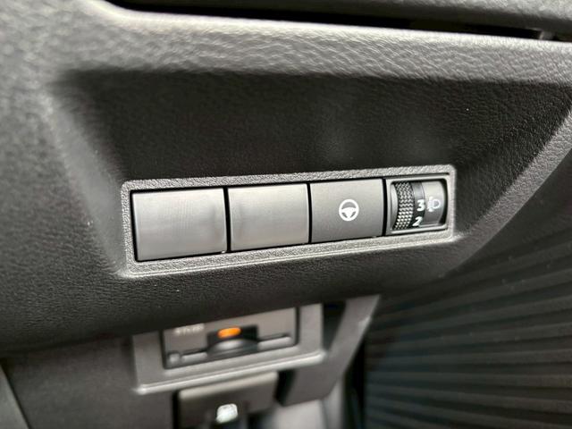 ノート Ｘ　禁煙　プロパイロット　ＢＳＭ　純正ナビ　フルセグテレビ　全周囲モニター　バックカメラ　ＥＴＣ　レーダークルーズ（20枚目）