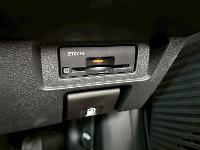 ノート Ｘ　禁煙　プロパイロット　ＢＳＭ　純正ナビ　フルセグテレビ　全周囲モニター　バックカメラ　ＥＴＣ　レーダークルーズ（22枚目）