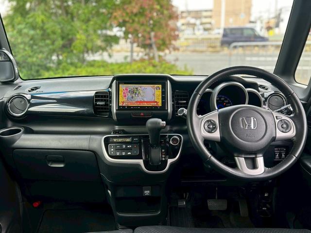 N-BOX+カスタム G・ターボAパッケージ 禁煙 純正ナビ/VXM-145VFi フルセグテレビ バックカメラ 両側パワースライドドア クルーズコントロール パドルシフト ETC 電格ミラー スマートキー プッシュスタート 14インチアルミ(5枚目)