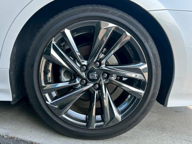 ご購入いただいたお車には必ず点検整備を行った後にご納車となっております。外部の認定指定工場にて法定点検を行い車検に通過しないようなお車の販売は行っておりません。安心してご購入頂けます！