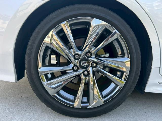 ご購入いただいたお車には必ず点検整備を行った後にご納車となっております。外部の認定指定工場にて法定点検を行い車検に通過しないようなお車の販売は行っておりません。安心してご購入頂けます！