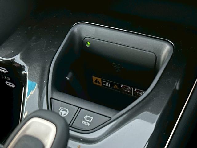 クラウンスポーツ Ｚ　禁煙　ワンオーナー　トヨタチームメイト　黒革　ＢＳＭ　ＨＵＤ　デジタルミラー　ワイヤレス充電　全周囲モニター　ナビＴＶ　エアーシート　シートヒーター　ハンドルヒーター　パワーバックドア　ＥＴＣ２．０（28枚目）