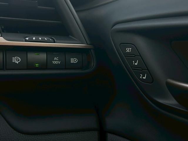 クラウンスポーツ Ｚ　禁煙　ワンオーナー　トヨタチームメイト　黒革　ＢＳＭ　ＨＵＤ　デジタルミラー　ワイヤレス充電　全周囲モニター　ナビＴＶ　エアーシート　シートヒーター　ハンドルヒーター　パワーバックドア　ＥＴＣ２．０（32枚目）