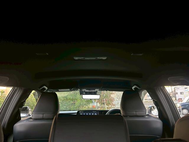 クラウンスポーツ Ｚ　禁煙　ワンオーナー　トヨタチームメイト　黒革　ＢＳＭ　ＨＵＤ　デジタルミラー　ワイヤレス充電　全周囲モニター　ナビＴＶ　エアーシート　シートヒーター　ハンドルヒーター　パワーバックドア　ＥＴＣ２．０（38枚目）