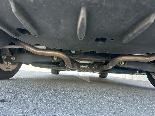 ＩＳ ＩＳ３００ｈ　禁煙　メーカーナビ　フルセグＴＶ　バックカメラ　パワーシート　シートヒーター　コンビシート　ＥＴＣ　パドルシフト　レーダークルーズ　レーンキープ　衝突軽減システム　スマートキー　１６インチアルミ（51枚目）