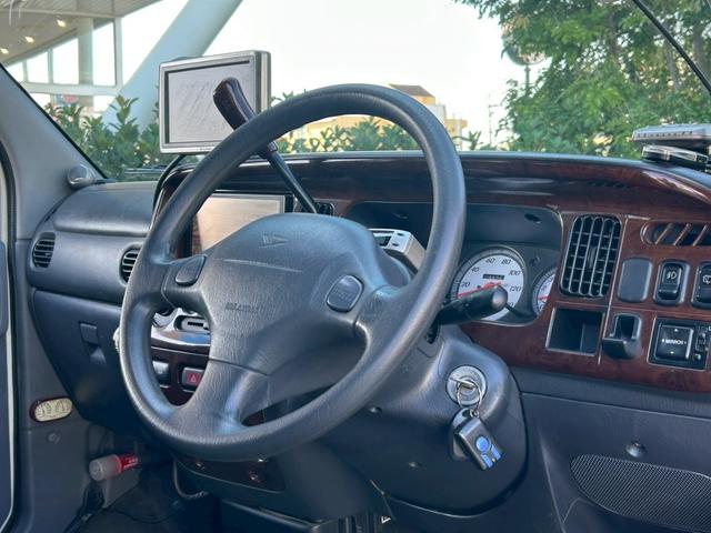 当店在庫車両は掲載の総額金額でご購入頂けます！中にはいざ購入しようとすると金額をみてビックリと言ったお声を耳にすることもあります。当店ではご安心してご購入頂けるよう総額表示をしております！！