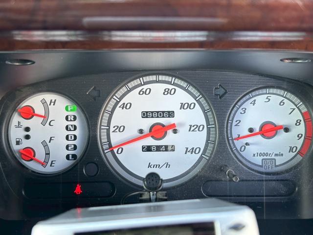 遠方のお客様でもご購入いただけます！提携陸送業者を利用し安全にご自宅までご納車させて頂きます。※沖縄県、北海道、高額車両、特殊車両などは直接お店の方へお問い合わせくださいませ