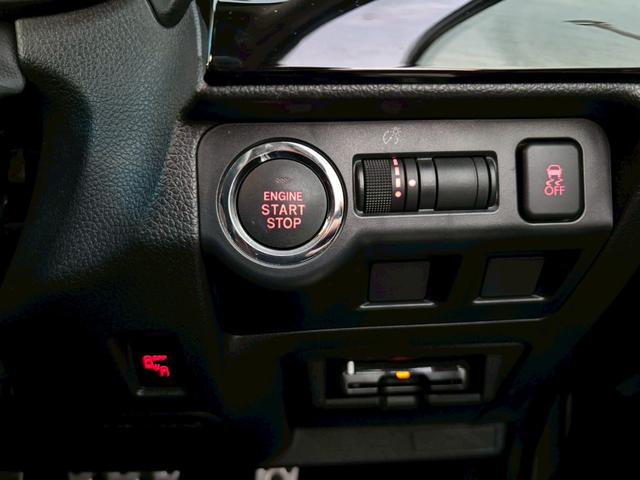 レヴォーグ ２．０ＳＴＩスポーツアイサイト　ブラックセレクション　ワンオーナー　禁煙　ナビ／ＡＶＩＣ－ＲＬ９０２ＺＰ　フルセグＴＶ　バックカメラ　サイドカメラ　レカロシート　レーダークルーズ　レーンアシスト　衝突軽減　パドルシフト　ＢＳＭ　ＥＴＣ　パワーシート（21枚目）