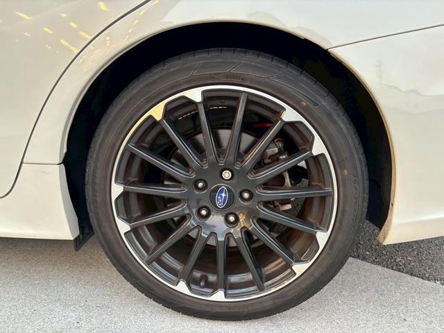 レヴォーグ ２．０ＳＴＩスポーツアイサイト　ブラックセレクション　ワンオーナー　禁煙　ナビ／ＡＶＩＣ－ＲＬ９０２ＺＰ　フルセグＴＶ　バックカメラ　サイドカメラ　レカロシート　レーダークルーズ　レーンアシスト　衝突軽減　パドルシフト　ＢＳＭ　ＥＴＣ　パワーシート（53枚目）