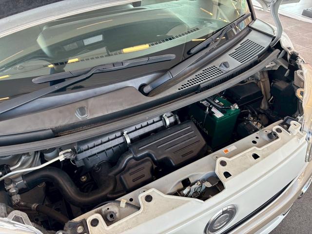 ムーヴキャンバス Xリミテッドメイクアップ SAIII ワンオーナー 禁煙 ナビ/CN-RE04D フルセグTV バックカメラ 両側電動スライドドア ETC 電格ミラー アイドリングストップ 衝突軽減 スマートキー2個(13枚目)