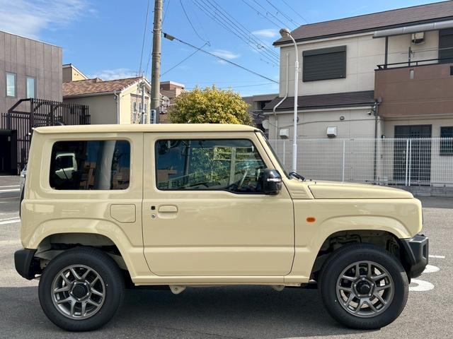 ジムニー ＸＣ　ユーザー買取　禁煙　ディスプレイオーディオ　シートヒーター　クルーズコントロール　レーンキーピング　衝突軽減システム　ＥＴＣ　背面タイヤ　サイドミラーヒーター　スマートキー二個　電格ミラー（9枚目）