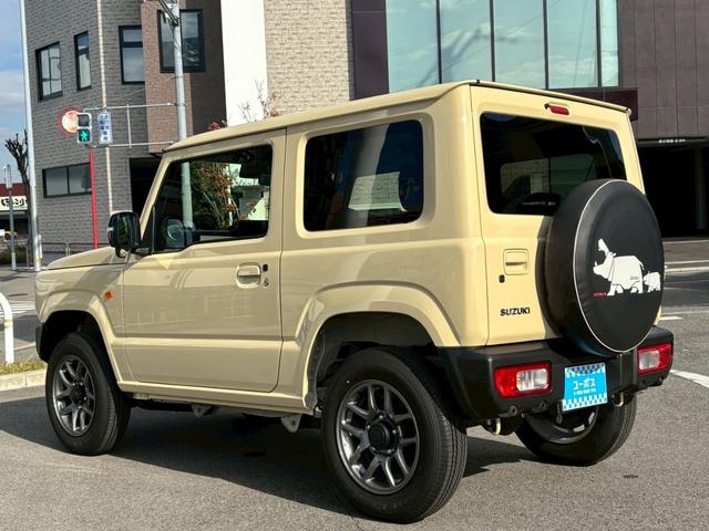 ジムニー ＸＣ　ユーザー買取　禁煙　ディスプレイオーディオ　シートヒーター　クルーズコントロール　レーンキーピング　衝突軽減システム　ＥＴＣ　背面タイヤ　サイドミラーヒーター　スマートキー二個　電格ミラー（10枚目）