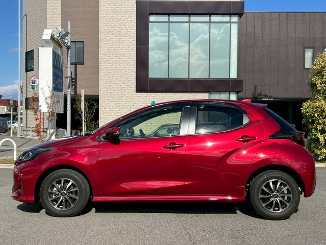 ヤリス X 禁煙 ディスプレイオーディオ/ナビ・TV付き バックカメラ ETC 衝突軽減システム レーダークルーズ レーンキーピング 電格ミラー 社外14インチアルミ(11枚目)